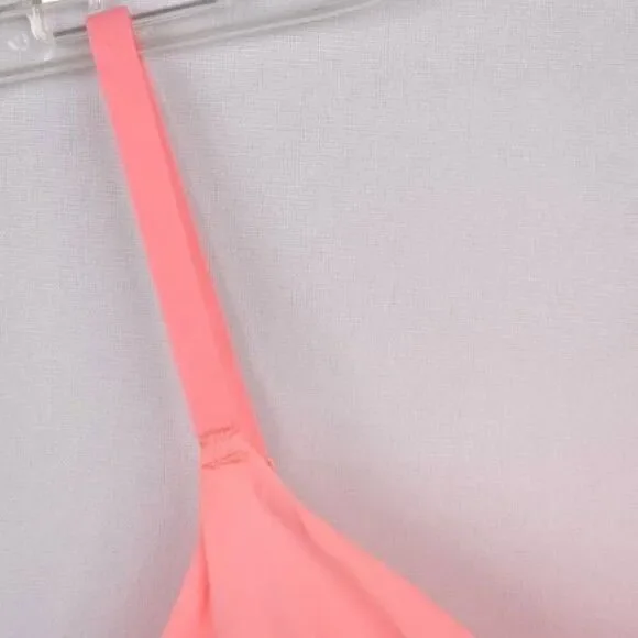 SKIMS CROSS FRONT TRIANGLE BRA NWT - Picture 3 of 11